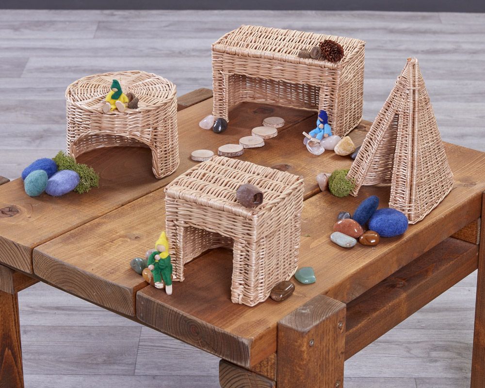 Wicker SHAPE HOUSES (4PK)