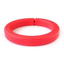 CHEWABLE BANGLE RED